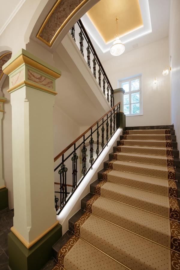 Hotel Svicarija - Terme Dobrna Exteriör bild
